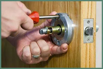 Baldwin Locksmith Store Glenview, IL 847-603-3529 - Locks-Replace